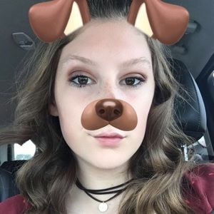 Meet your Posher, Brianna